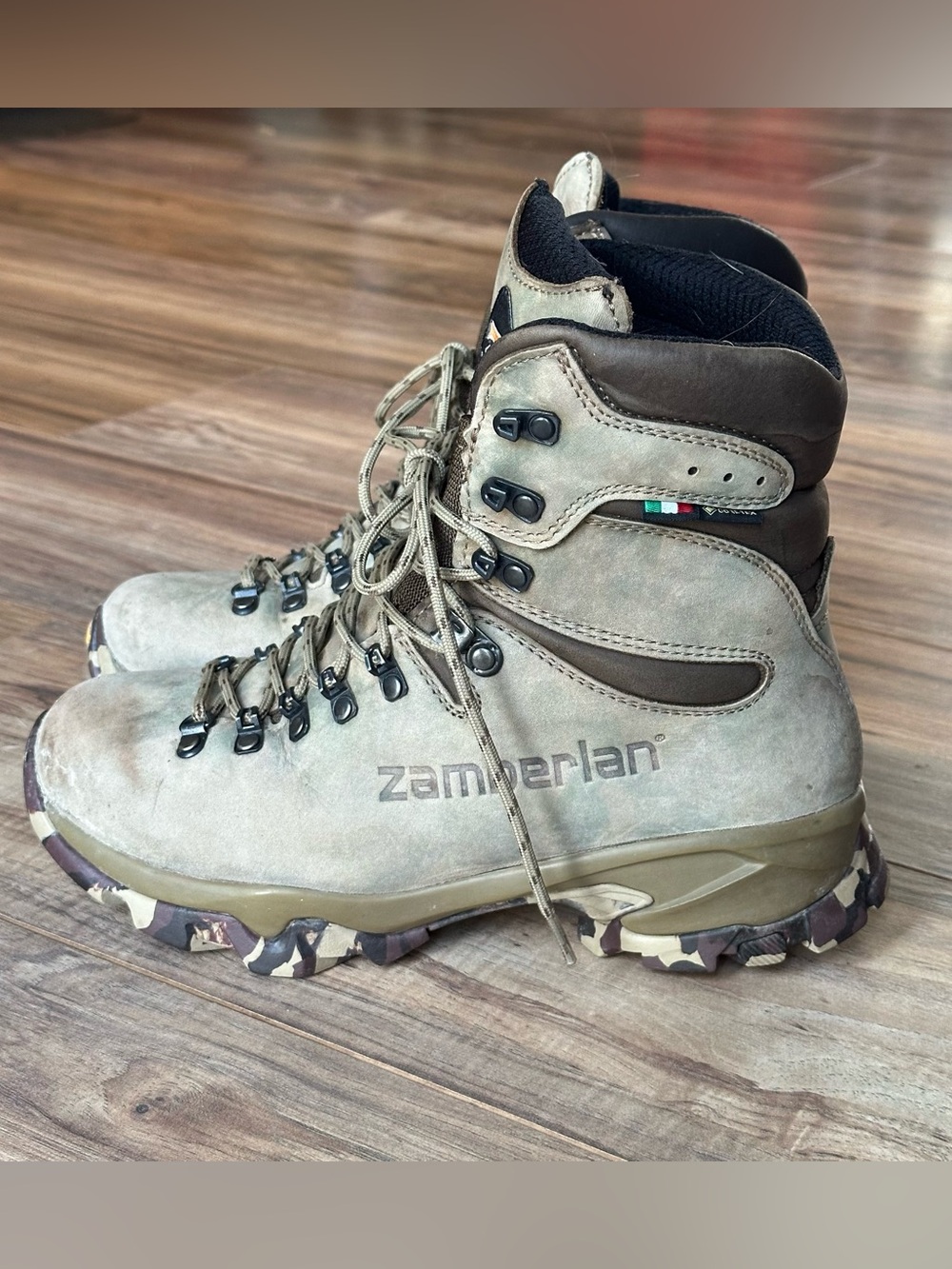 Zamberlan Hunting Hiking Boots Leopard Camouflage GoreTex EU 40 Womens 8 Mens 6H